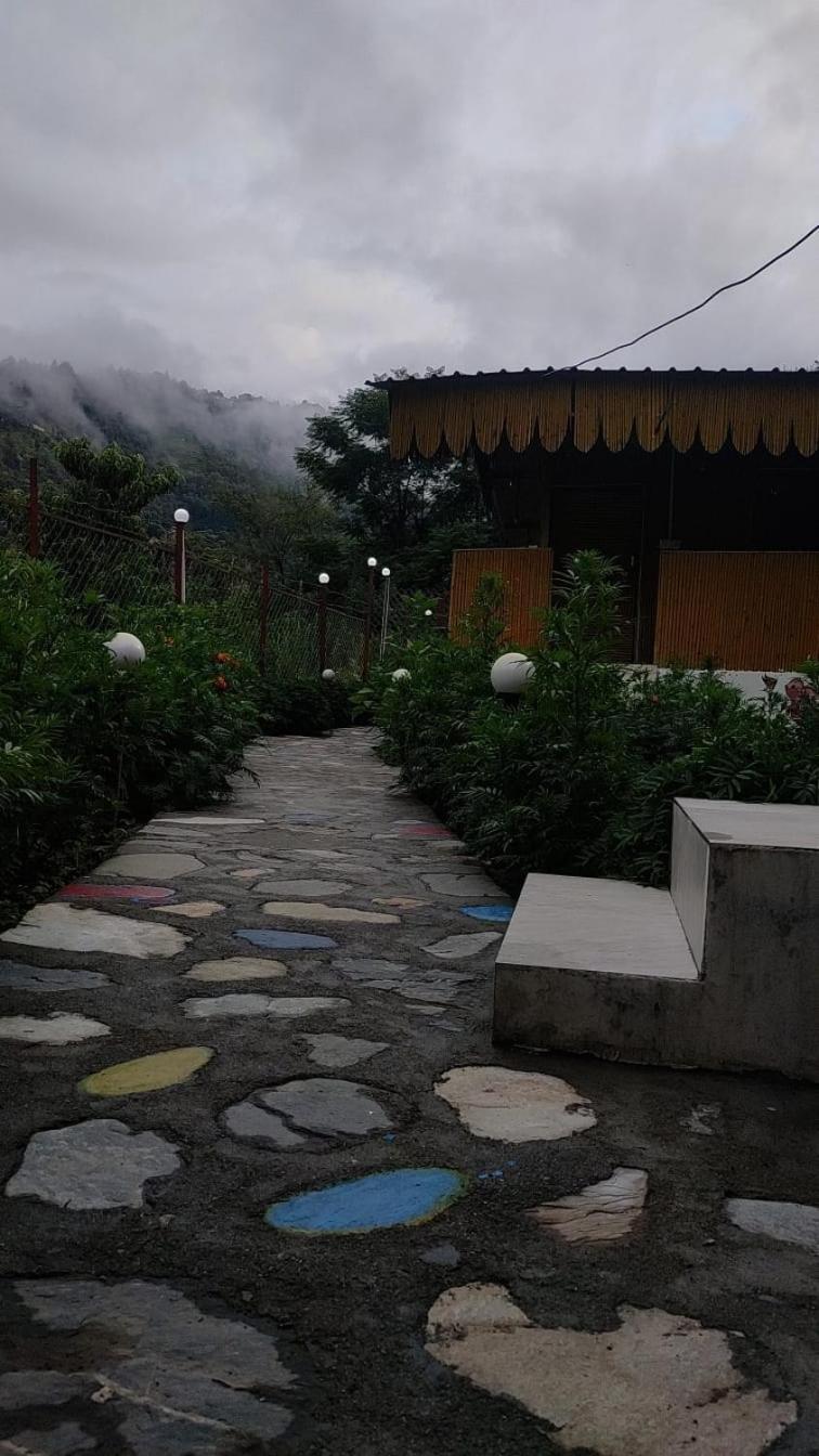 Krishna Kutir, Talla Ramgarh By The Meditating Society Kültér fotó